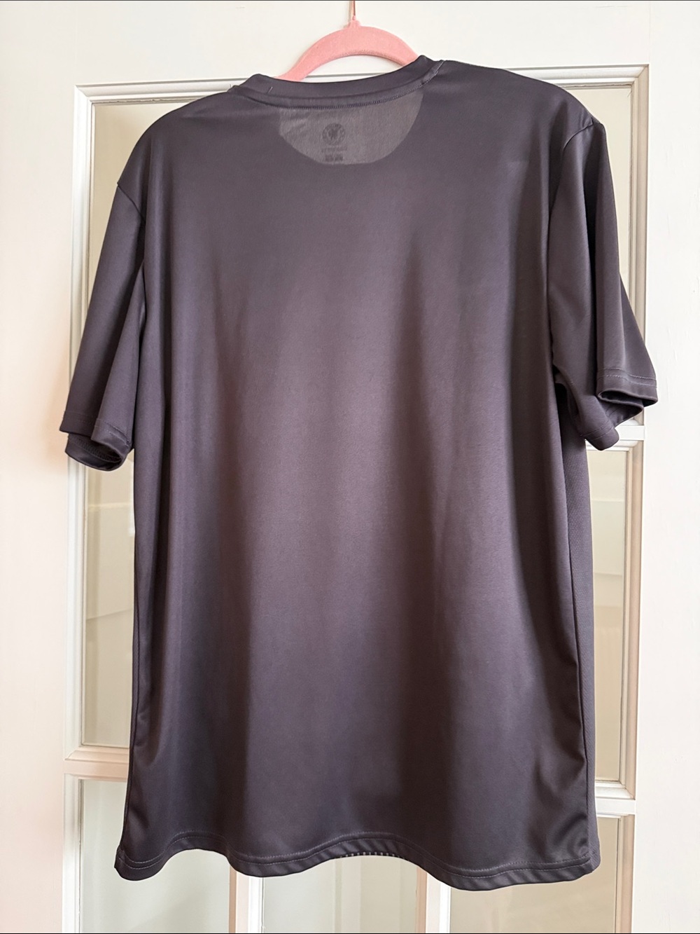 Chelsea FC Men’s Gray Vertical-Stripe Short-Sleeve Jersey - Club Graphic - Picture 3 of 3